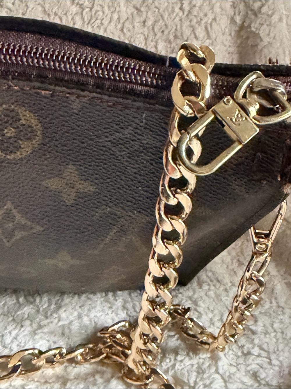 Louis Vuitton Brown Monogram Chain Crossbody Bag with Tassel - Picture 2 of 9